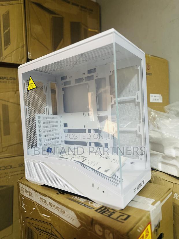 Galax Dark Guard Atx Pc Case, Type-c & Back Connect Support · Photo 4
