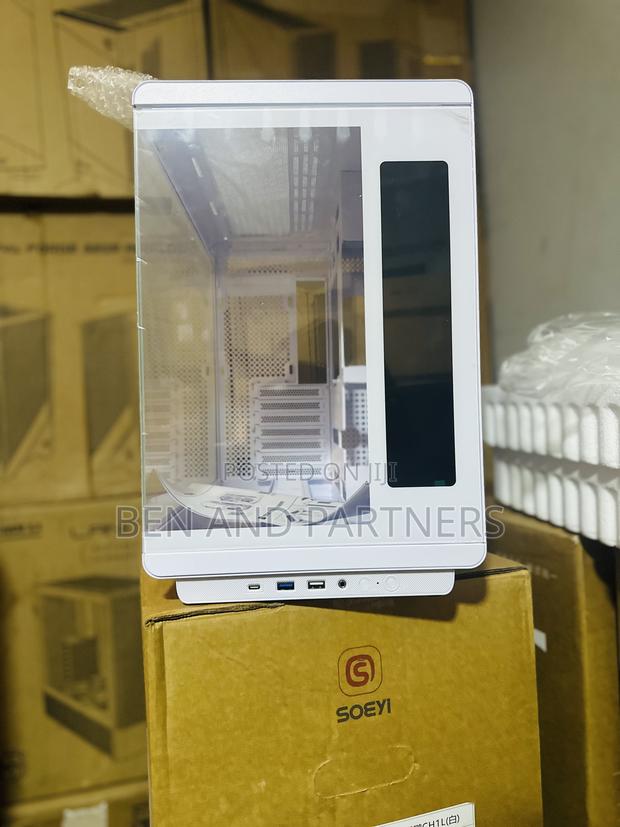 Seoyi Atx Pc Case With Ips Display, Type-c & Support Back Connect · Photo 4