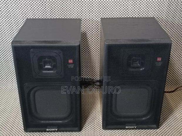 Sony Bookshelf Speakers Good Sound Quality Front or Real Speak Avr · Photo 2