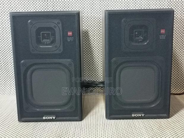 Sony Bookshelf Speakers Good Sound Quality Front or Real Speak Avr · Photo 3