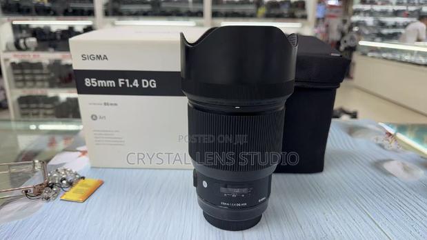 99% New Sigma 85mm F1.4 Dg Art Canon Mount · Photo 1