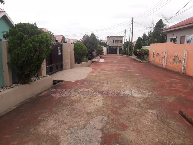 4bdrm House in Kwabenya Franco for rent · Photo 4