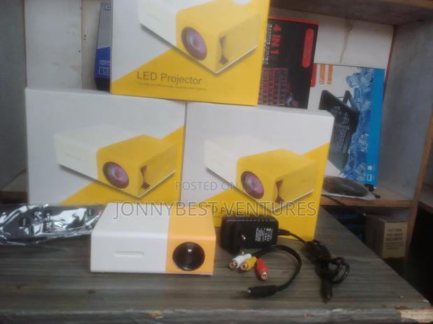 Led Projector · Photo 2