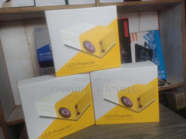 Led Projector · Photo 3