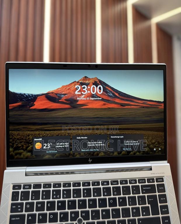 Laptop HP EliteBook 845 G10 16GB Intel Core I5 SSD 256GB · Photo 3