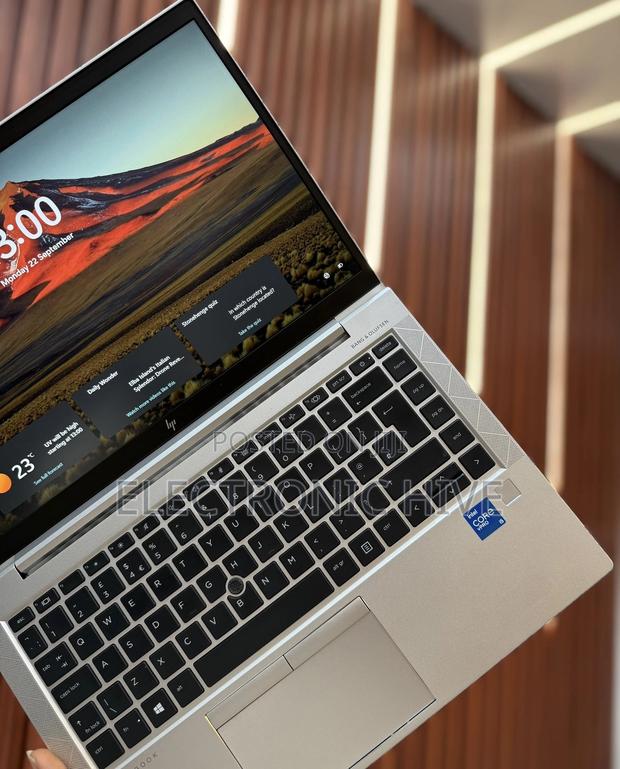 Laptop HP EliteBook 845 G10 16GB Intel Core I5 SSD 256GB · Photo 4