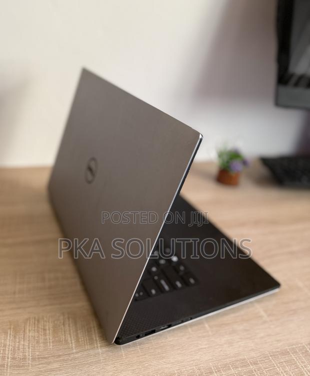 Laptop Dell XPS 15 24GB Intel Core I5 SSD 256GB · Photo 4