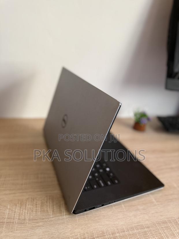 Laptop Dell XPS 15 16GB Intel Core I7 SSD 512GB · Photo 2