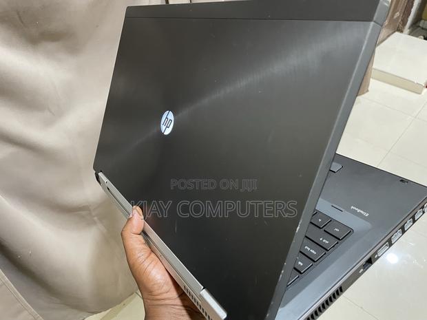 Laptop HP EliteBook 8760W 16GB Intel Core i5 HDD+SSD 128GB · Photo 3