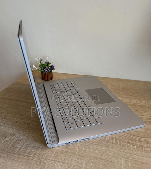 Laptop Microsoft Surface Book 3 16GB Intel Core I7 SSD 256GB · Photo 1