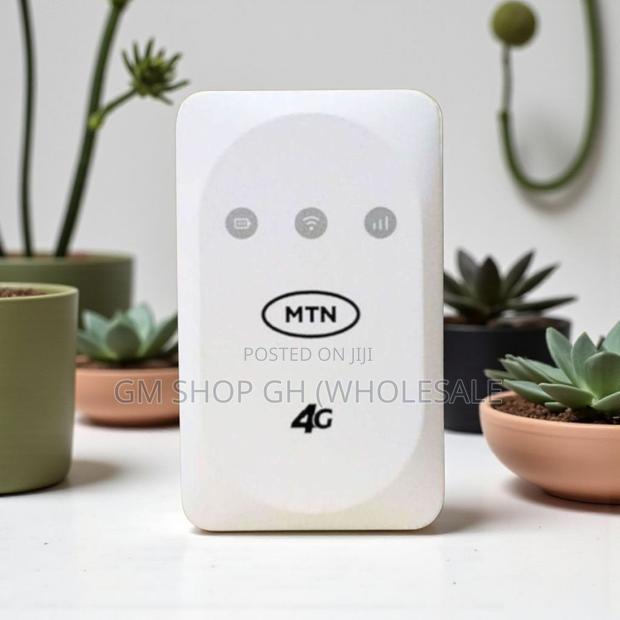 MTN Universal 4g Pocket Mifi-White (30909) · Photo 1