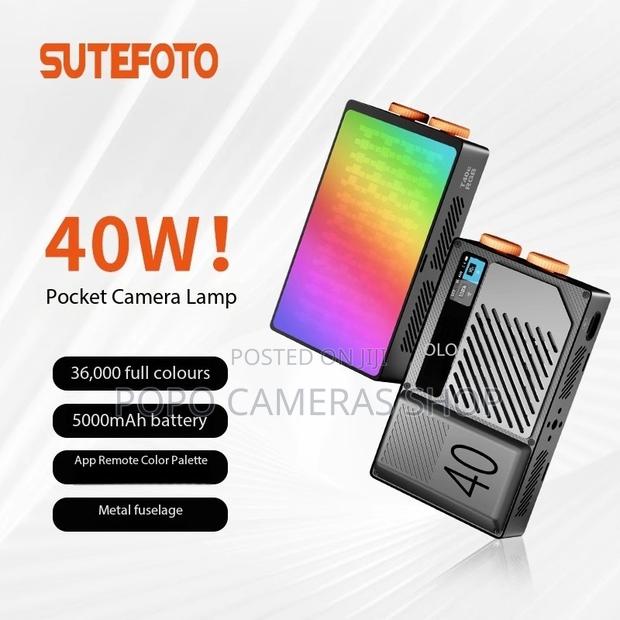 Sutefoto T40c RGB Rechargeable Light · Photo 1