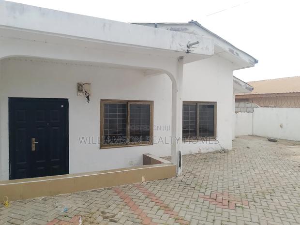 3bdrm House in Community 20 Estate, Spintex for rent · Photo 3