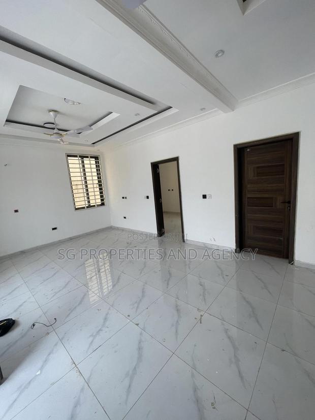 3bdrm House in Spintex, Baatsona Total for sale · Photo 7