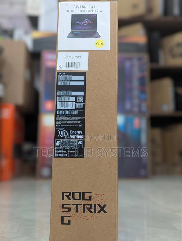 New Laptop Asus ROG Strix G16 G614 16GB AMD Ryzen 9 SSD 1T · Photo 5