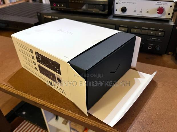 Uad Volt 1 Audio Interface · Photo 6