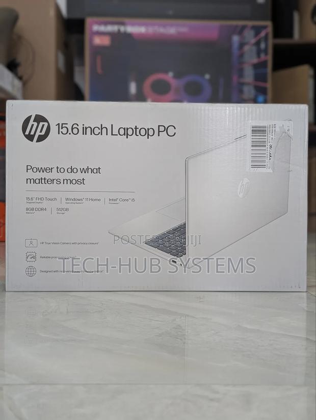 New Laptop HP 15 8GB Intel Core i5 SSD 512GB · Photo 2