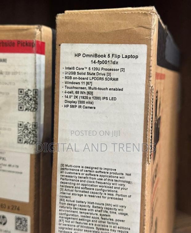New Laptop HP OmniBook 5 Flip 8GB Intel Core i5 SSD 512GB · Photo 2