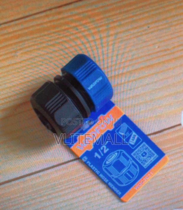 Wadfow 1/2" Plastic Mender - Wqc2e21 · Photo 4
