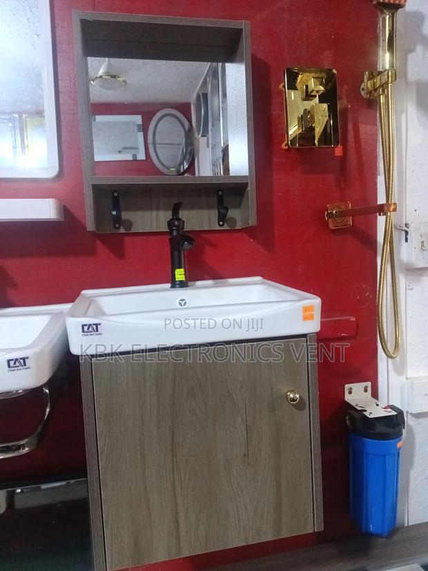 Hand Wash Basin 42cm With Faucet · Photo 2