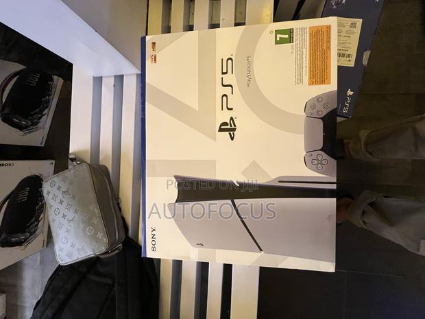 Playstation 5 Slim Disc Version · Photo 4