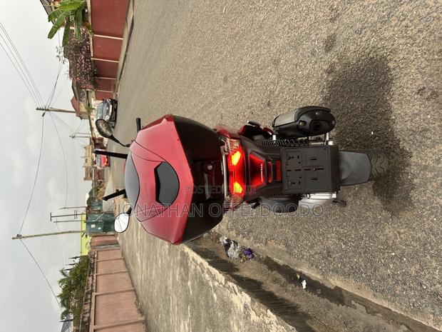 Honda 2022 Black · Photo 6