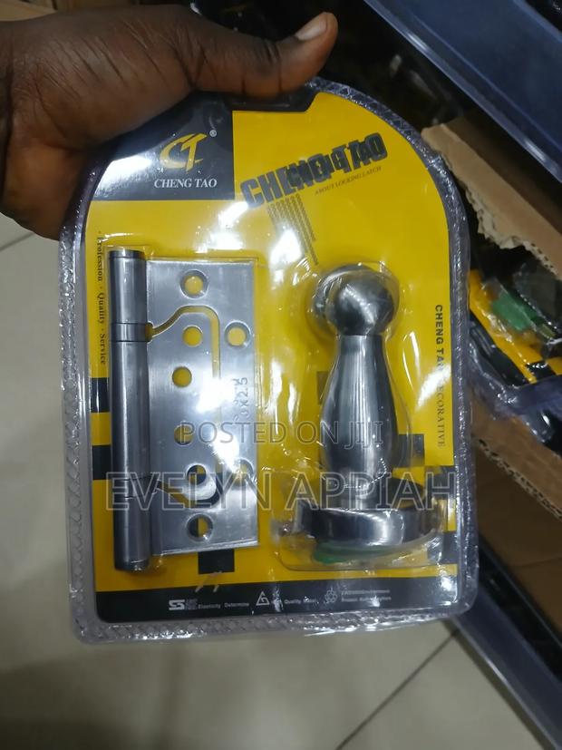 3pcs Door Hinges With Door Stopper · Photo 2
