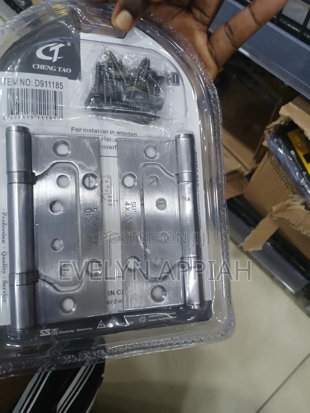 3pcs Door Hinges With Door Stopper · Photo 3