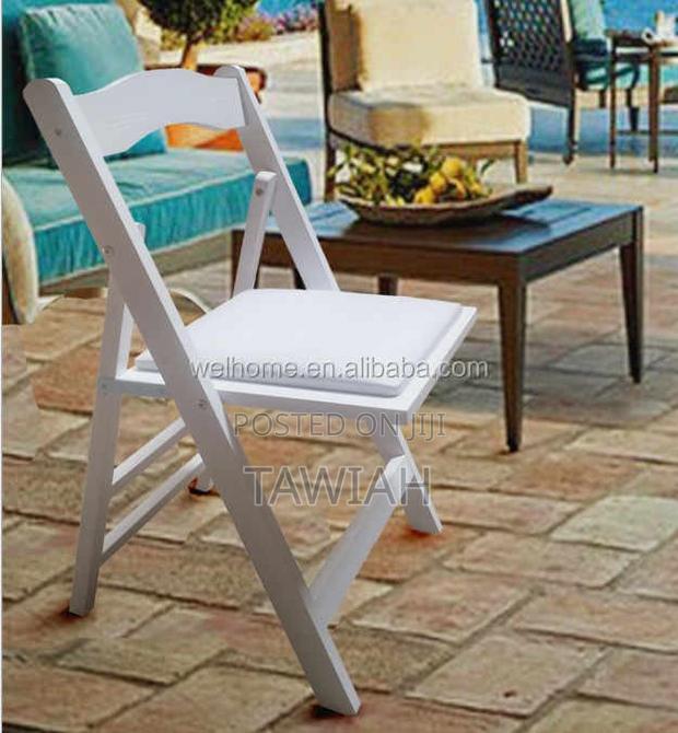 Gladiator Plastic Folding Chairs · Photo 2