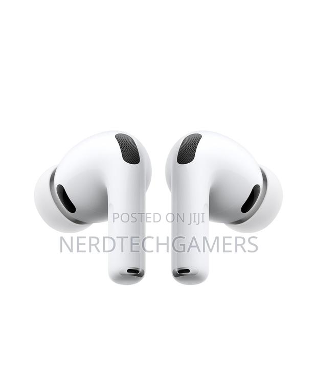Apple Airpods Pro 3 Wireless Earbuds, Active Noise Cancellation · Photo 2