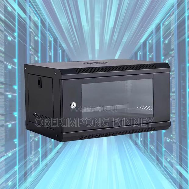 4u Cabinet Rack Camera · Photo 1