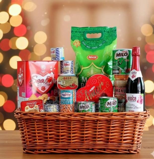 Christmas Eve Hampers| Kuamsi · Photo 1