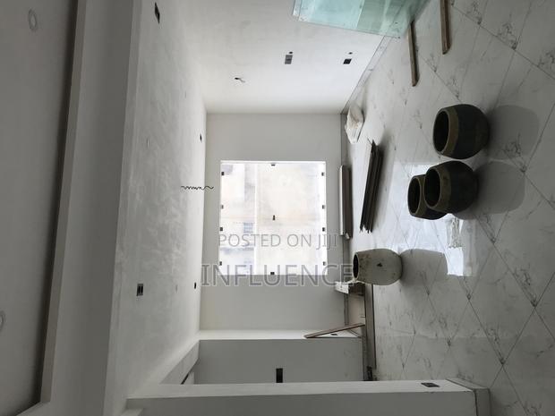 3bdrm House in American House Area, East Legon for sale · Photo 5