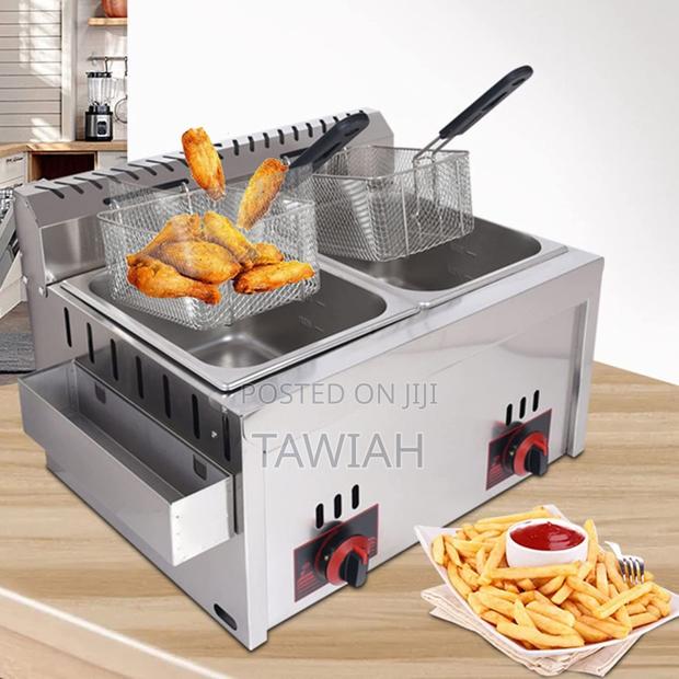 Gas Deepfryer Double Pan 16 Liters · Photo 1