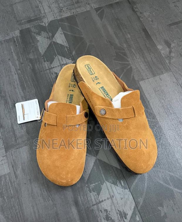 Birkenstock Boston Suede Brown · Photo 1