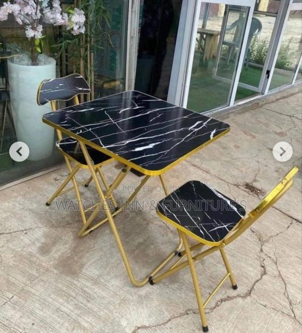 Folding Square Table With 2 Chairs · Photo 1