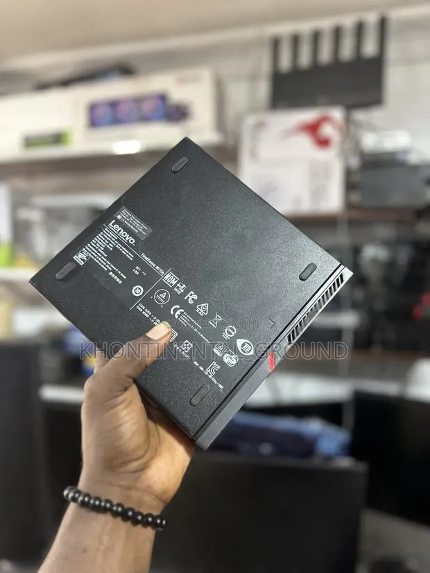 Desktop Computer Lenovo ThinkCentre M715 8GB AMD A10 SSD 256GB · Photo 1