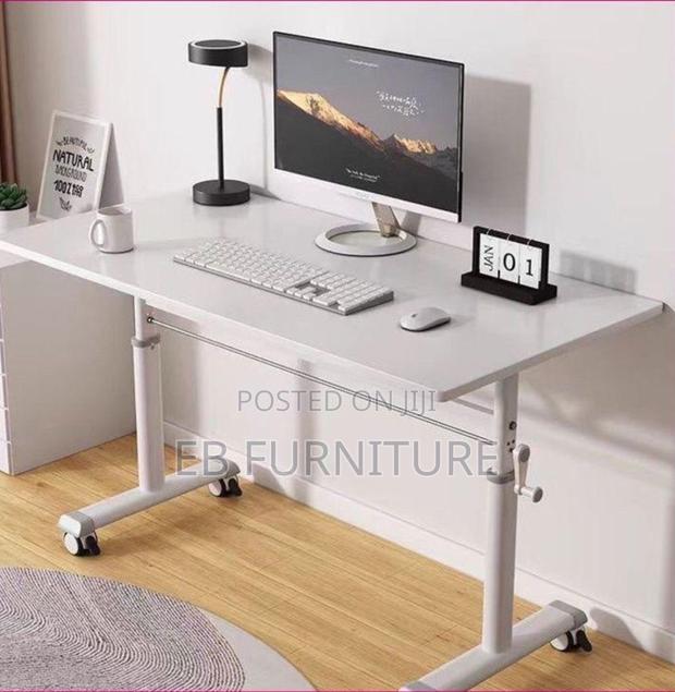 Executive Laptop/ Study Table · Photo 1