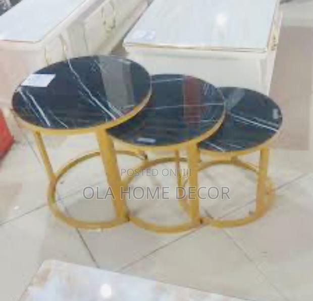 Center Table / Coffee Table · Photo 1