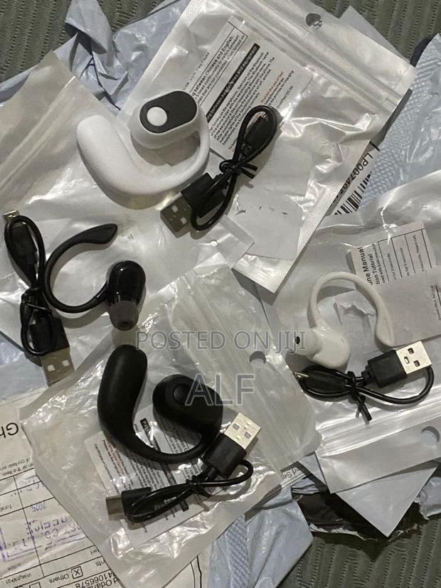 Dt Watch Series 10,42mm for Apple and Androids,Sell Earbud as Well · Photo 2