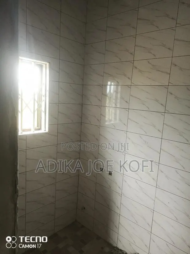 Tiling Professional Joefel Construction · Photo 1