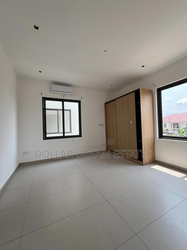 5bdrm House in Adjiriganor for sale · Photo 2