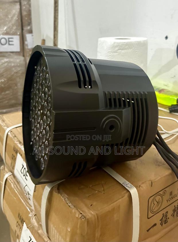 Smartdjlite 54 Lamp Par Can · Photo 2
