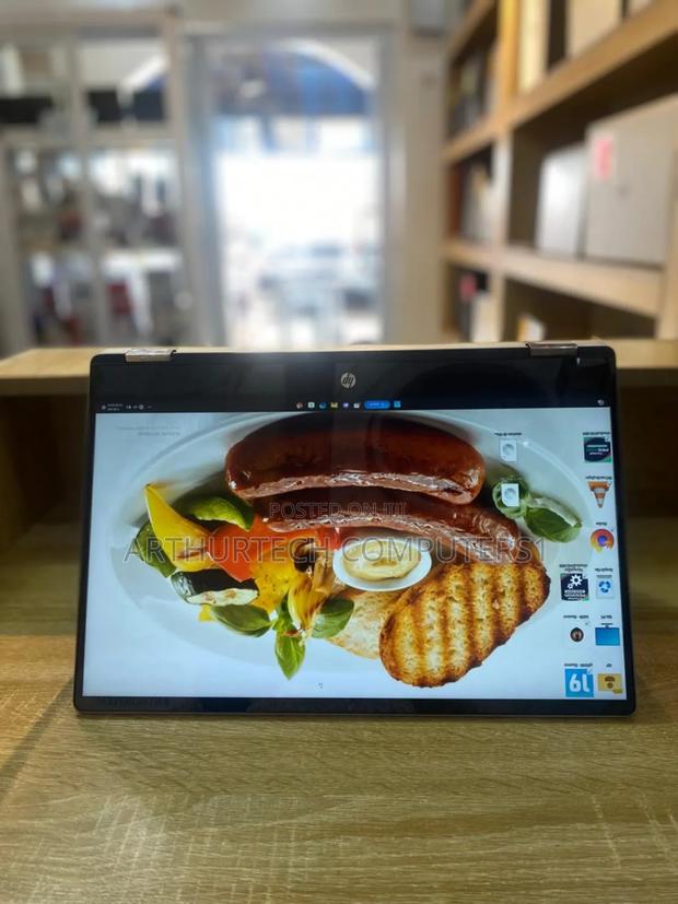 Laptop HP Pavilion 15 16GB Intel Core i5 SSD 512GB · Photo 3