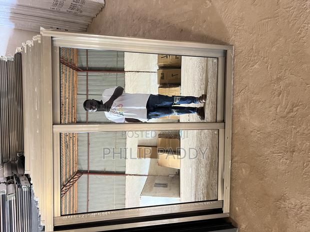 Unbreakable Window Glass · Photo 8