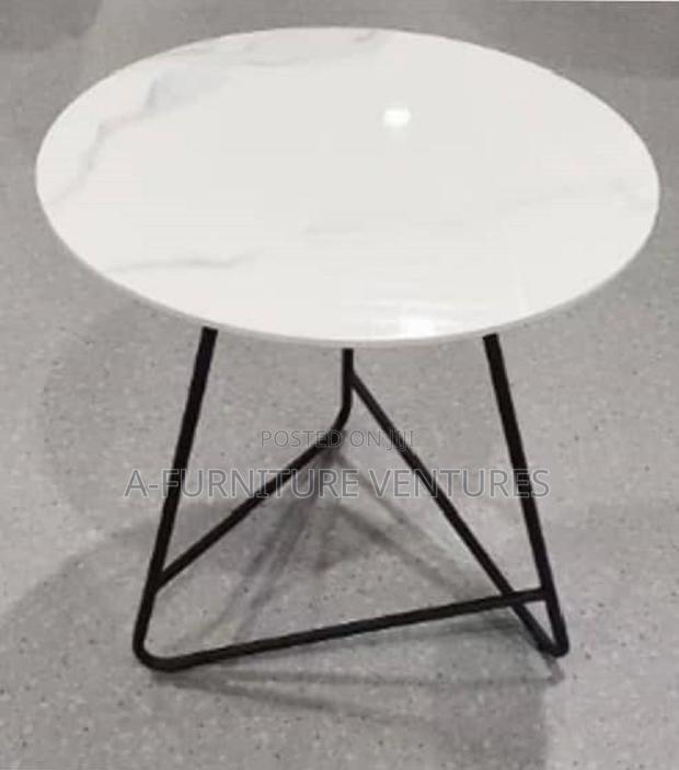 Round Coffee Table 60cm · Photo 1