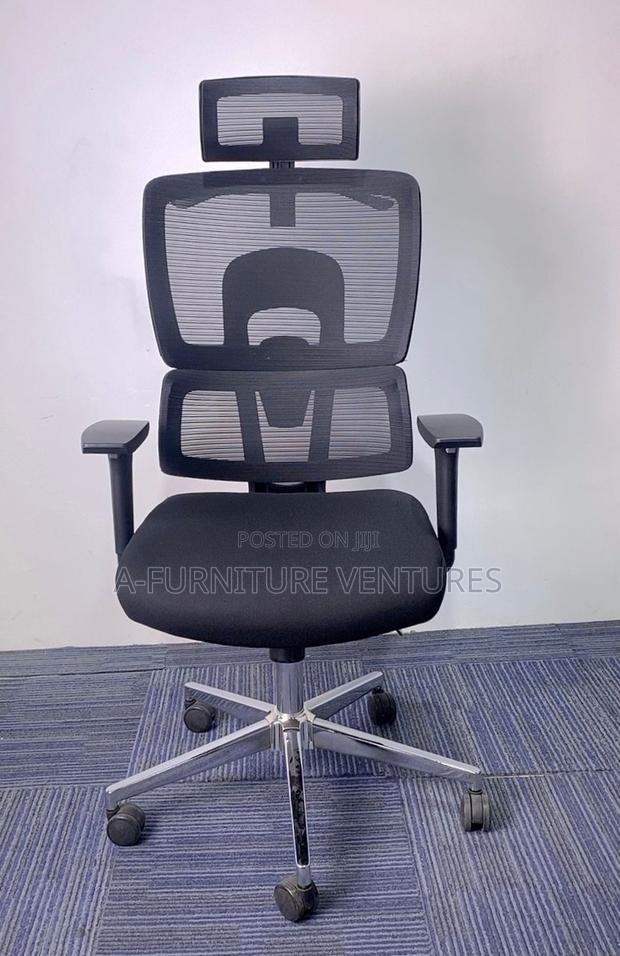 Executive Orthopedic Chair · Photo 1