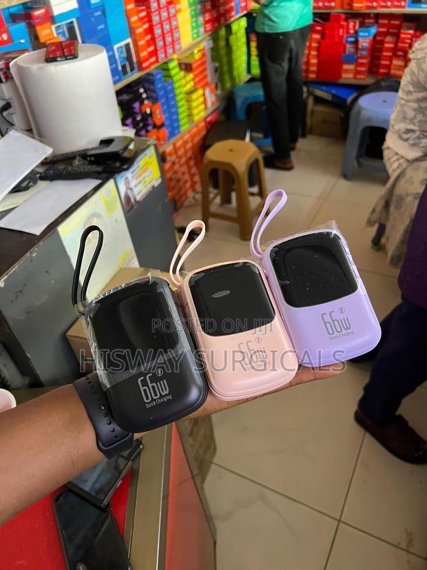 Power Bank 20,000 Watt · Photo 1