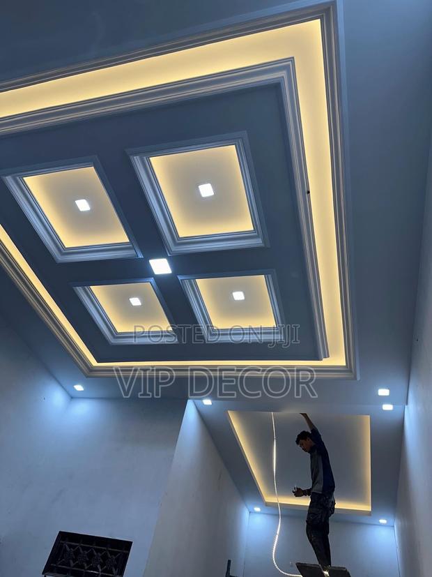 Excellent P.O.P Decor · Photo 1