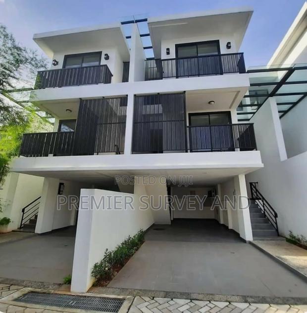 Building Services · Photo 3
